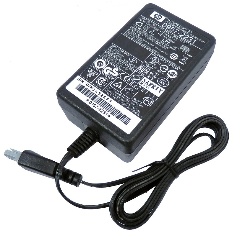 HP - Hewlett Packard Power Adapter. Model 0957-2231, DC Adapter