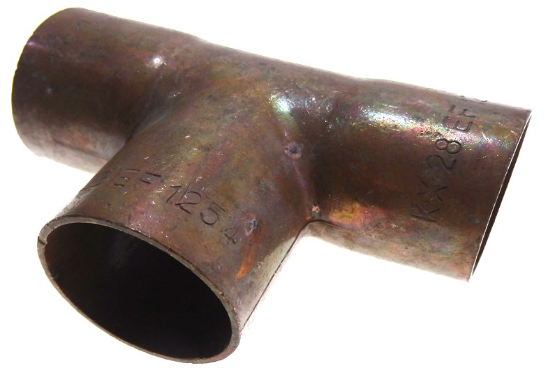 Picture - Copper 28mm Equal Tee End Feed connector.
